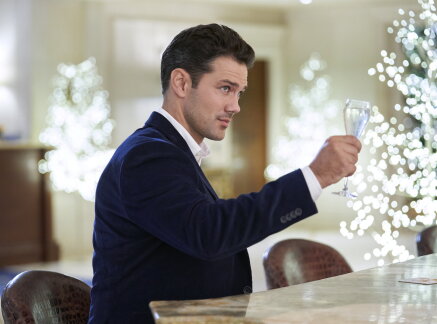 Make it a Holiday Date - Christmas at the Plaza