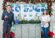 DIY Let It Snow Garland - Home & Family