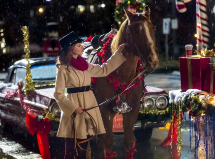 Preview + Sneak Peek - Rocky Mountain Christmas