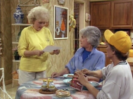 Rose is St. Olaf's Woman of the Year - Golden Girls