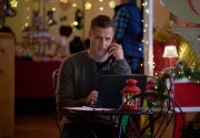 Preview - Mr. & Mrs. Christmas