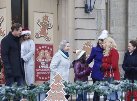On Location - Entertaining Christmas
