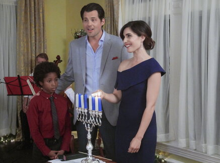 Tinsel Trivia - Double Holiday