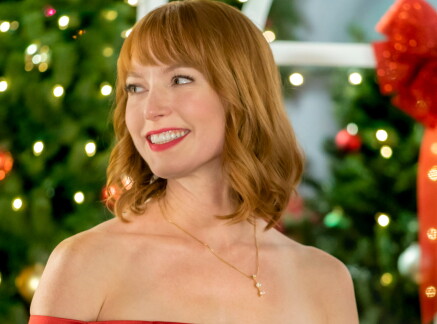 Sleigh Bell Stories - Our Christmas Love Song - Alicia Witt