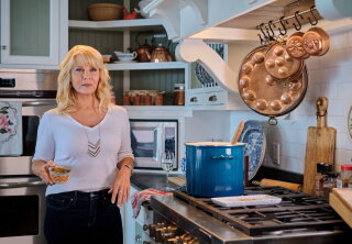 Moving In - Chesapeake Shores
