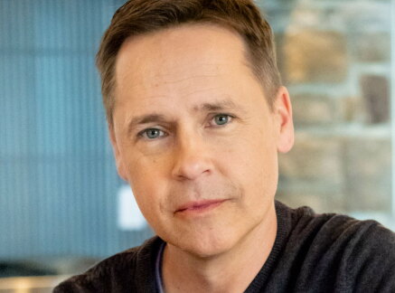 On Location - Hailey Dean Mystery Month - Chad Lowe