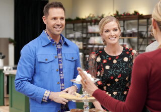 Sneak Peek - Christmas Cookie Party - Christmas Cookie Matchup