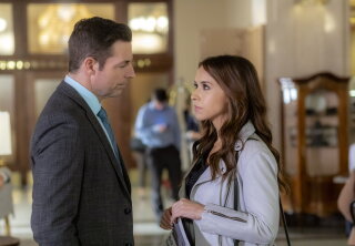 On Location - Crossword Mysteries: A Puzzle to Die For