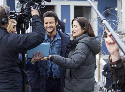 On Location - Flip That Romance