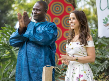 On Location - Love on Safari