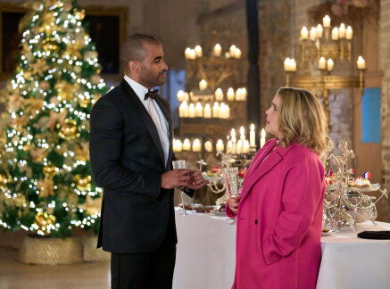 Preview - Episodes 5 & 6 - Twelve Dates 'Til Christmas