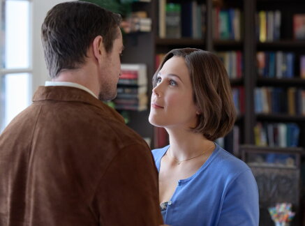 Preview - Blind Date Book Club