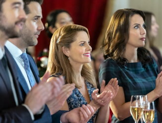 Preview + Sneak Peek - Aurora Teagarden Mysteries: Heist and Seek