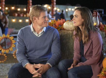 On Location - Love, Fall & Order