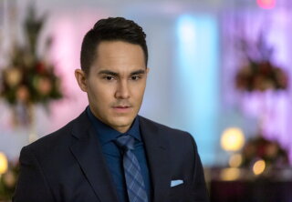 Meet Sam - Picture Perfect Mysteries: Newlywed and Dead