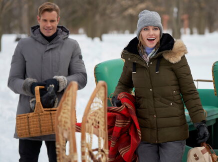 Preview - A Royal Christmas Crush