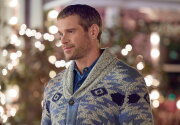 Preview - Navigating Christmas