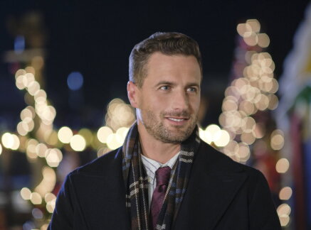 Sleigh Bell Stories - Brendan Penny - A Little Christmas Charm