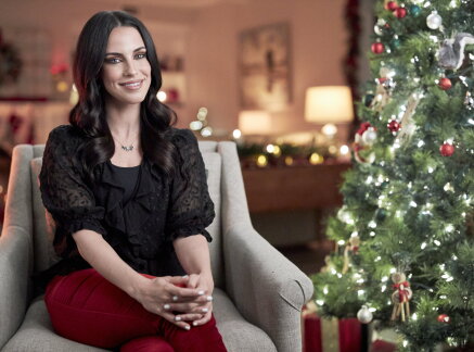 Jessica Lowndes - Singing - One Day ’Til Christmas