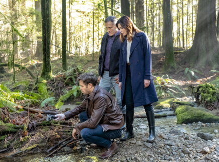 On Location - Ruby Herring Mysteries: Prediction Murder