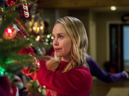 A Song for Christmas - Deleted Scenes