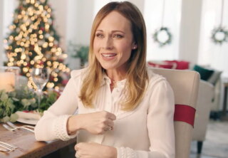 11 Days ’Til Christmas - Nikki DeLoach - Coming Home