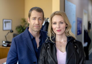 On Location: A Fixer Upper Mystery Series