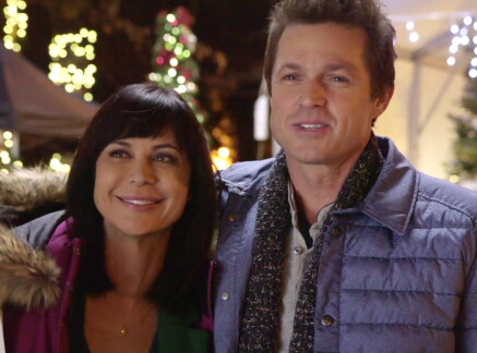 First Look - Christmas in the Air