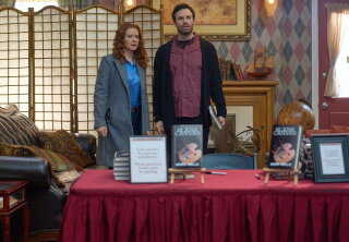 Highlight - Noah Notices Moira's Slip Up - Mistletoe Murders