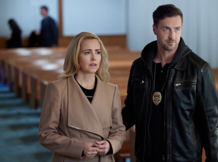 Preview - Family Practice Mysteries: Coming Home