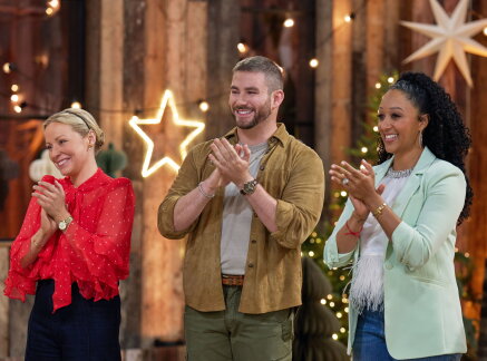 Preview - Deck the Halls - Baked with Love: Holiday