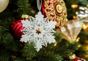 2017 Snowflake Ornament - Countdown to Christmas Keepsake Ornament Sweepstakes