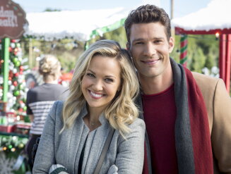 Cast Interviews - Christmas in the Summer - With Love, Christmas