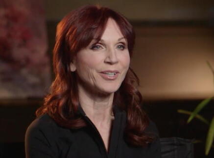 Interviews - About Candace - Reap What You Sew: An Aurora Teagarden Mystery