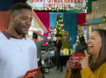 Tinsel Trivia - A Gingerbread Romance