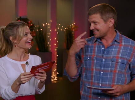 Reindeer Games - Miss Christmas - Holiday Facts